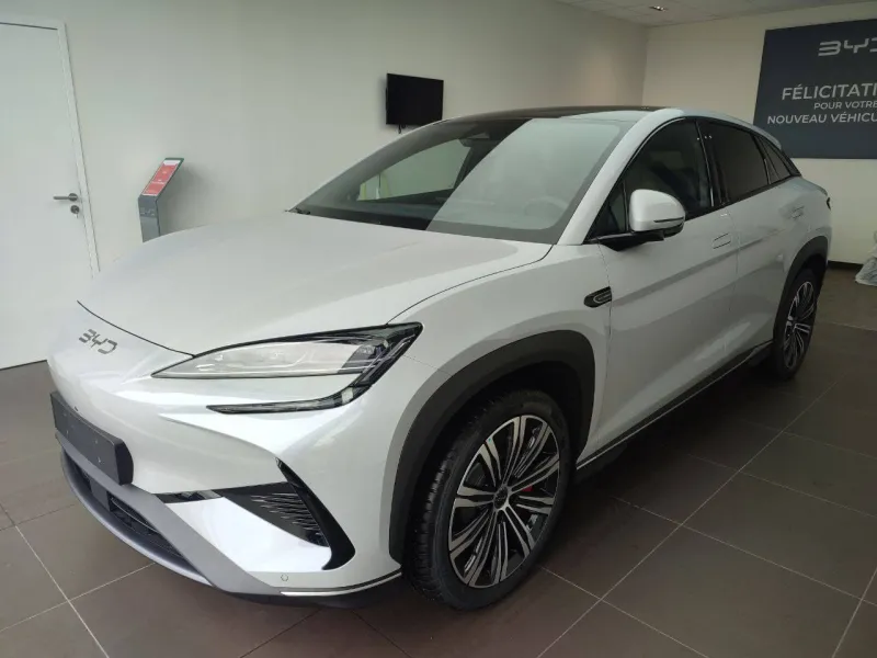 BYD-SEALION 7-Sealion 7 91.3 kWh 530ch AWD BYD-SEALION 7-d'occasion chez BYD Cannes