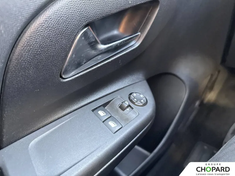 Image secondaire du véhicule 18