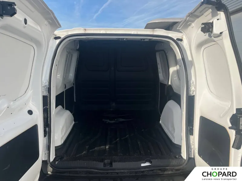 Image secondaire du véhicule 9