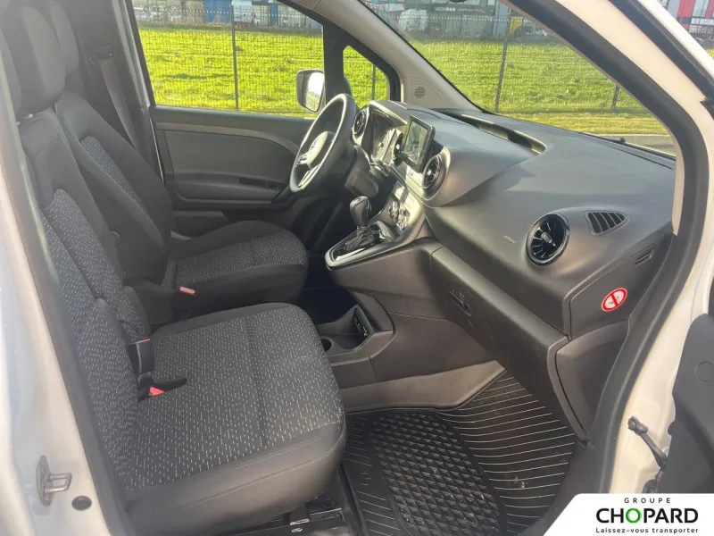 Image secondaire du véhicule 14