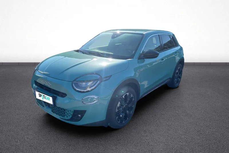 Fiat-600-600 1.2 Hybrid 136ch DCT6 Fiat-600-d'occasion chez Fiat Vienne