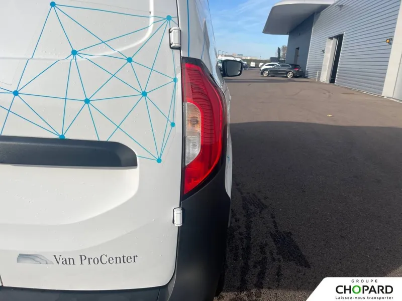 Image secondaire du véhicule 24