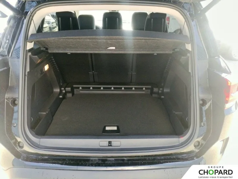 Image secondaire du véhicule 9