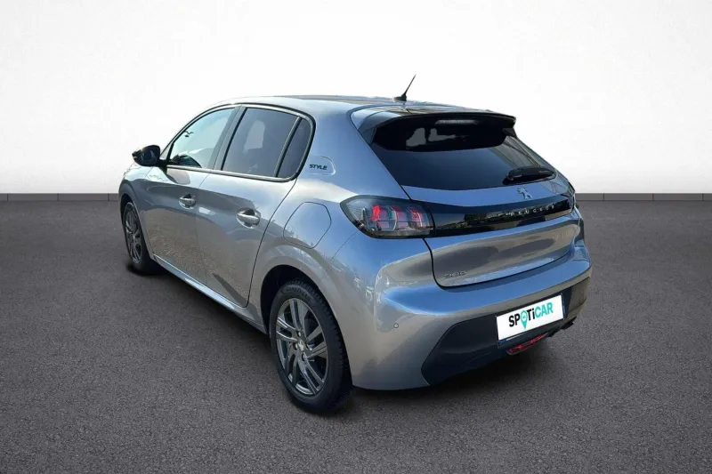 Image secondaire du véhicule 5