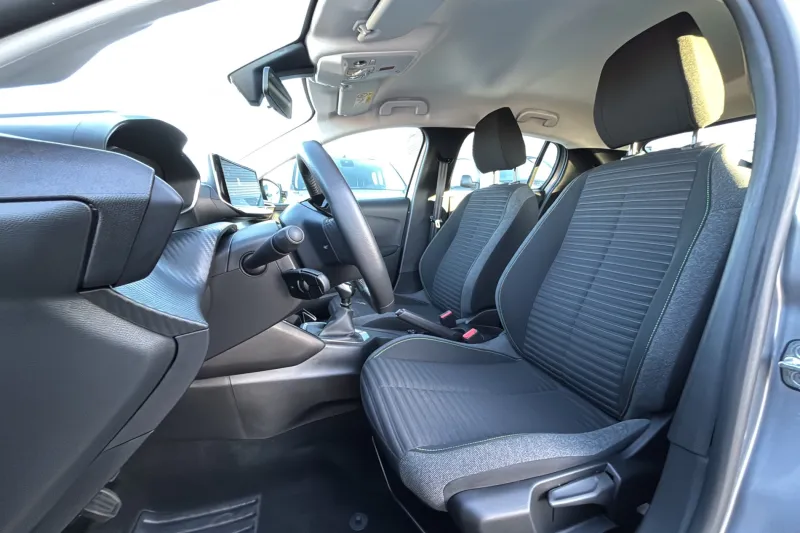 Image secondaire du véhicule 10