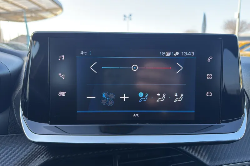 Image secondaire du véhicule 19