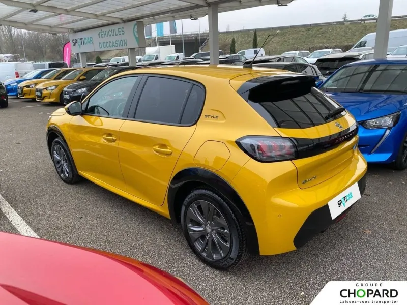 Image secondaire du véhicule 8