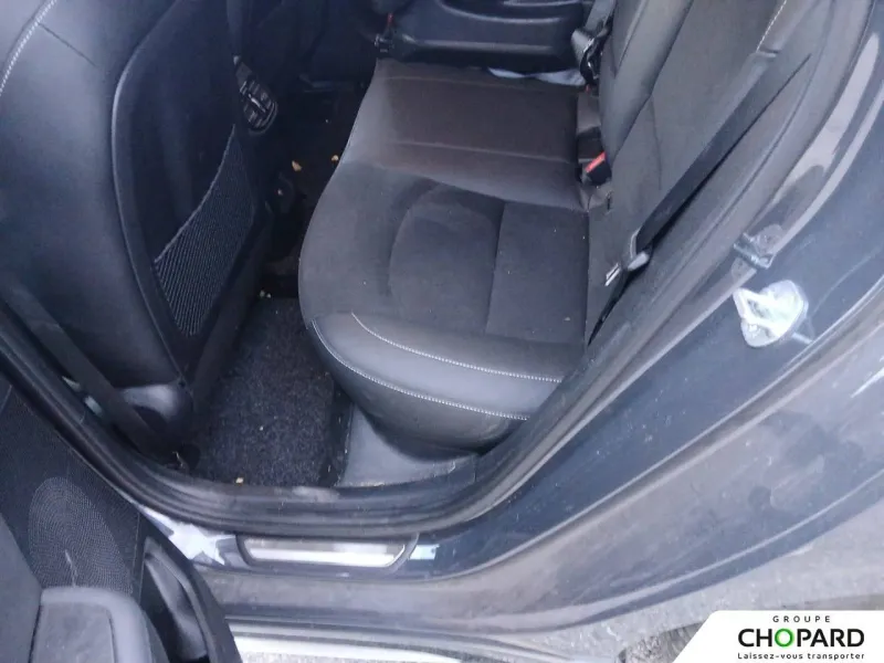 Image secondaire du véhicule 11