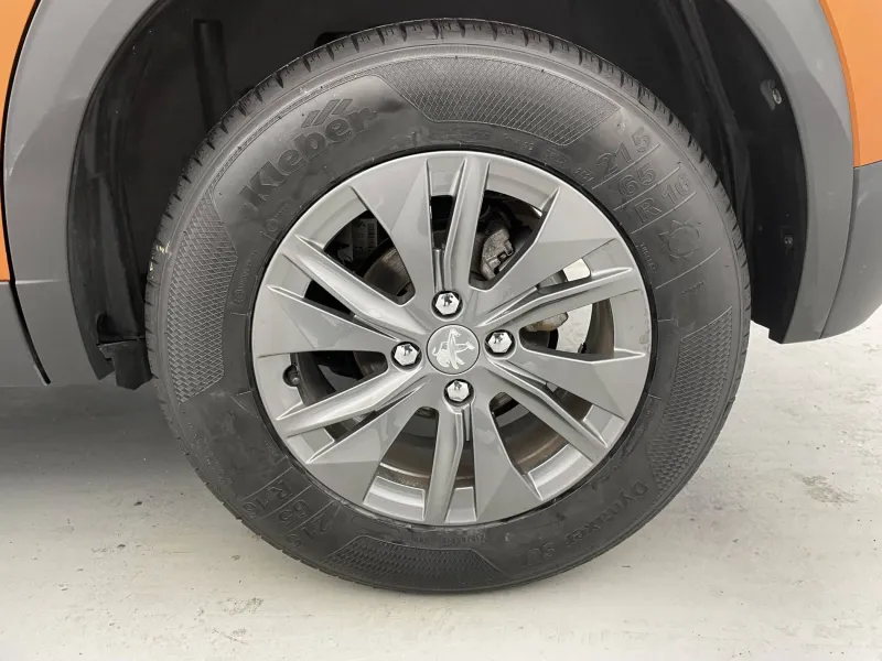 Image secondaire du véhicule 19