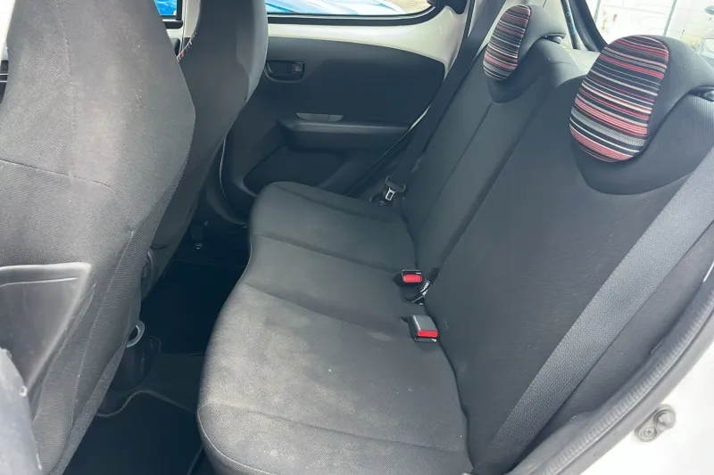 Image secondaire du véhicule 11