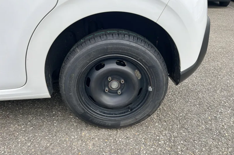 Image secondaire du véhicule 14