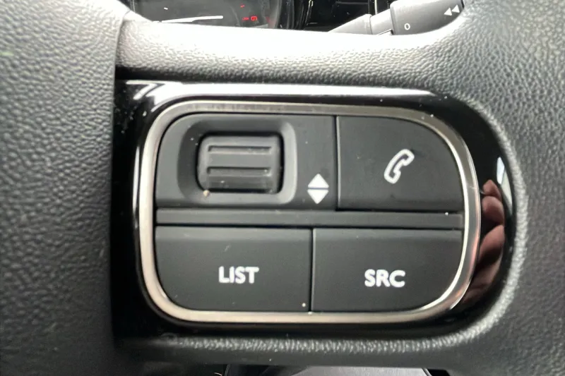 Image secondaire du véhicule 21