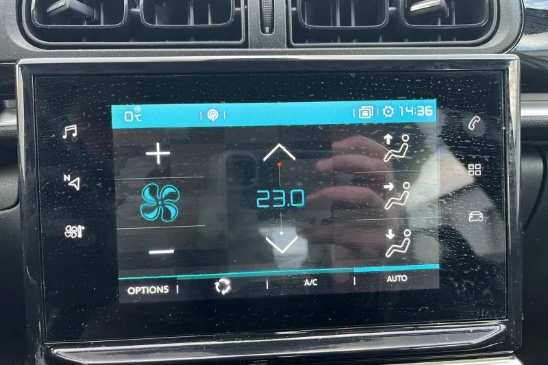 Image secondaire du véhicule 25