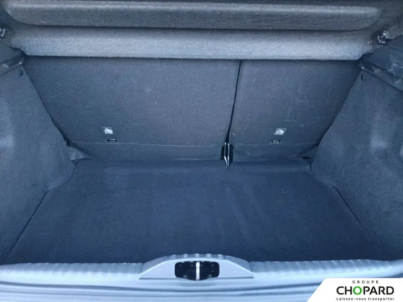 Image secondaire du véhicule 9