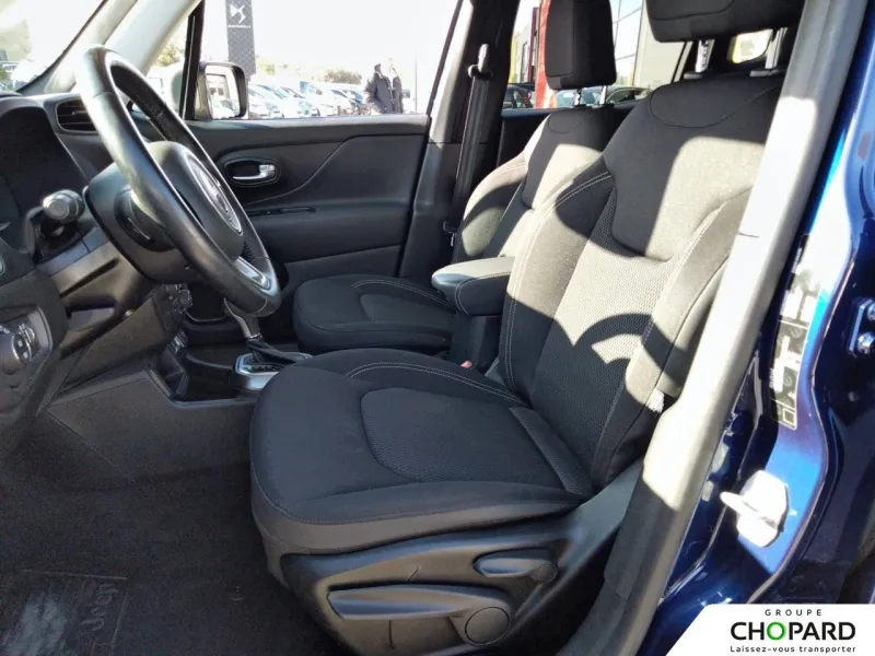 Image secondaire du véhicule 12