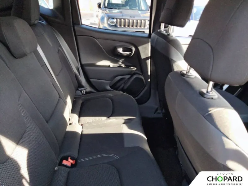 Image secondaire du véhicule 21