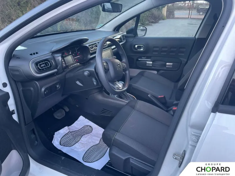 Image secondaire du véhicule 6