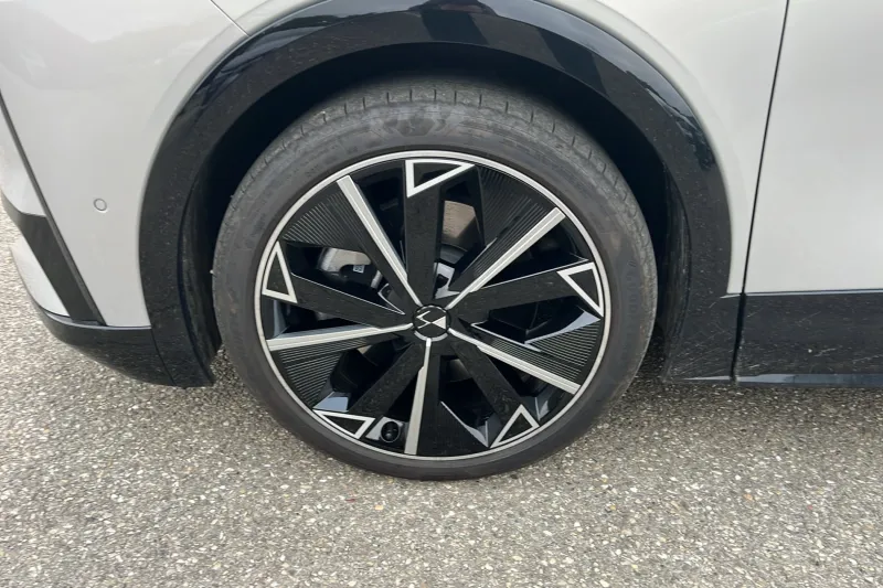 Image secondaire du véhicule 13