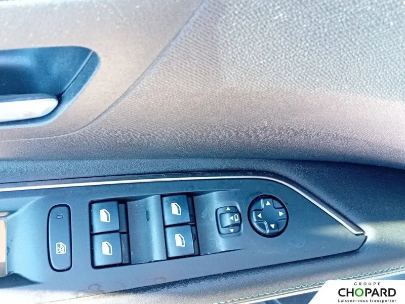 Image secondaire du véhicule 17