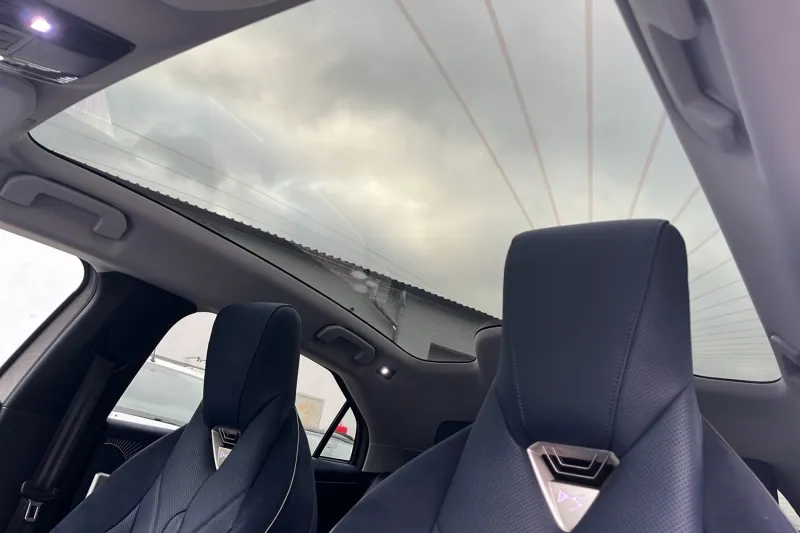 Image secondaire du véhicule 33