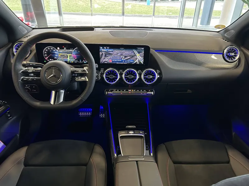 Image secondaire du véhicule 7