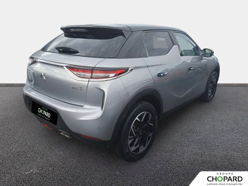 Image secondaire du véhicule 4