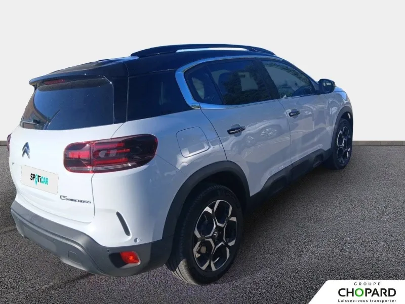 Image secondaire du véhicule 4