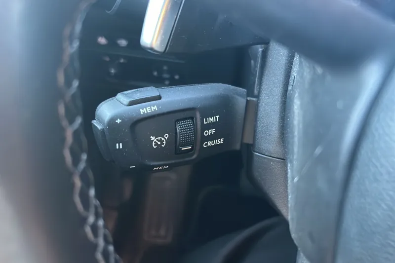 Image secondaire du véhicule 16