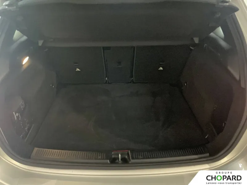 Image secondaire du véhicule 10