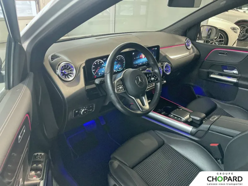 Image secondaire du véhicule 11