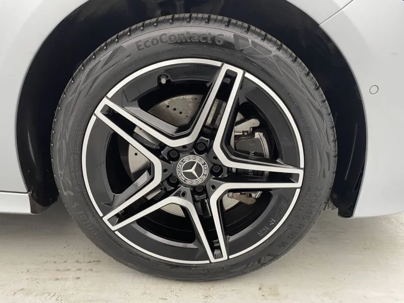 Image secondaire du véhicule 14