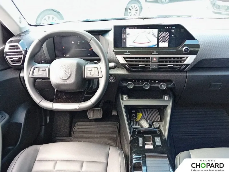 Image secondaire du véhicule 3