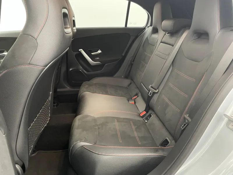 Image secondaire du véhicule 17