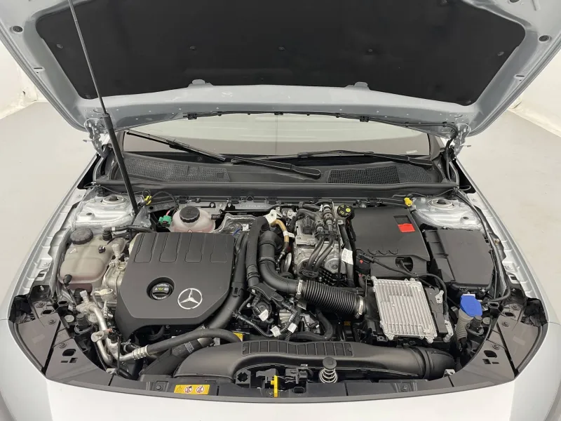 Image secondaire du véhicule 21