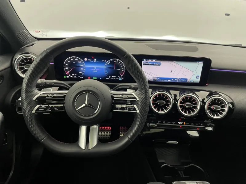 Image secondaire du véhicule 23