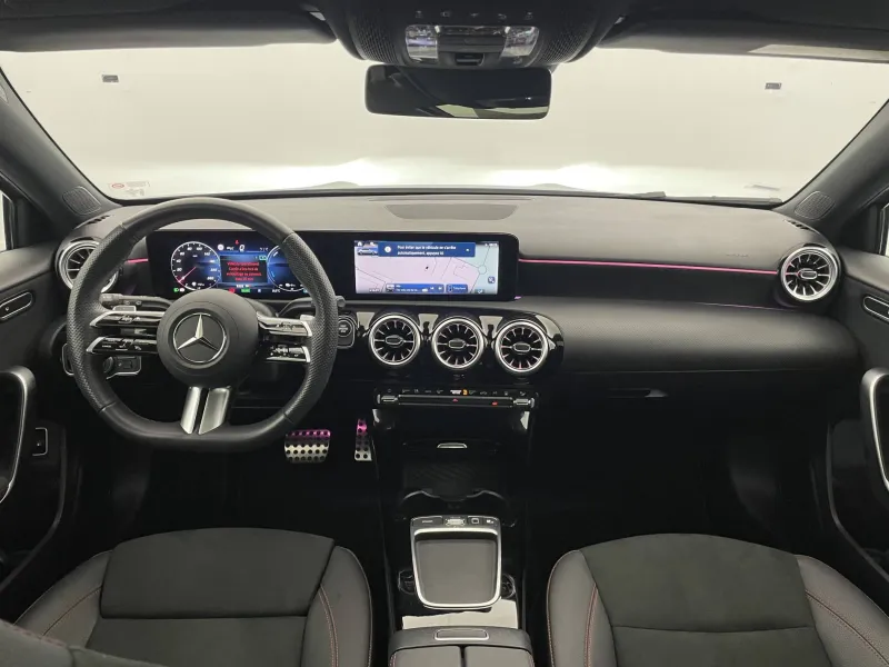 Image secondaire du véhicule 30