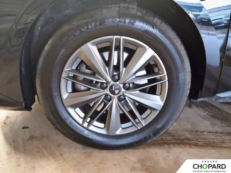 Image secondaire du véhicule 13