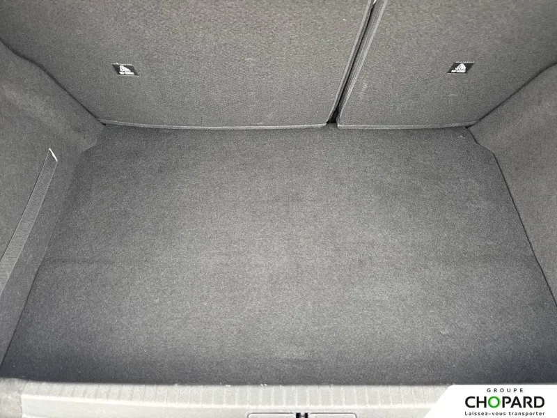 Image secondaire du véhicule 9