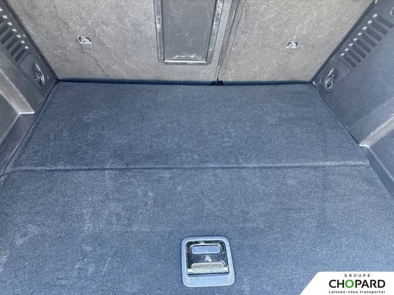 Image secondaire du véhicule 9