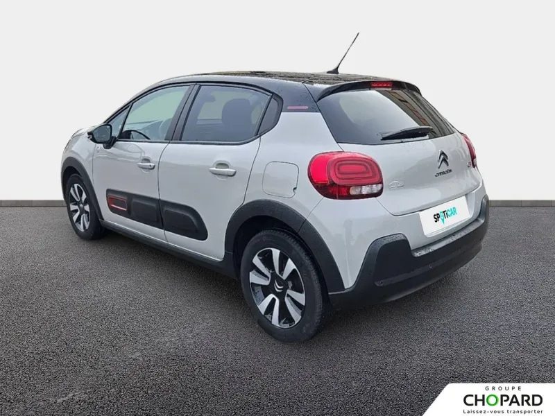 Image secondaire du véhicule 8