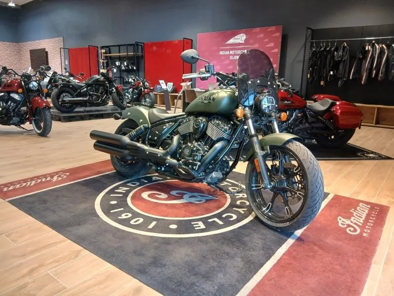 Indian Motorcycle Chief Dark Horse Chief Dark Horse 1890 2023 d'occasion chez Indian Motorcycle Dijon