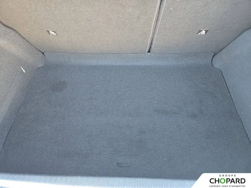 Image secondaire du véhicule 9