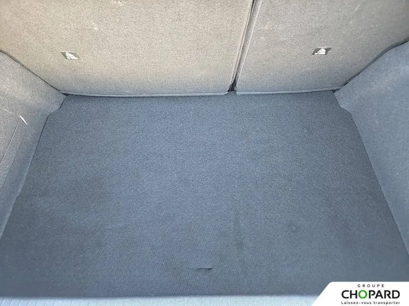 Image secondaire du véhicule 9