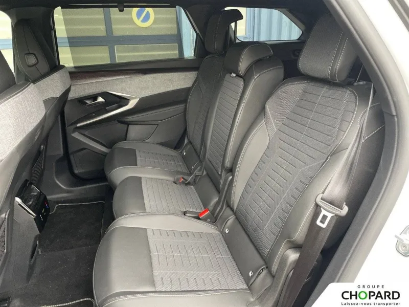 Image secondaire du véhicule 19