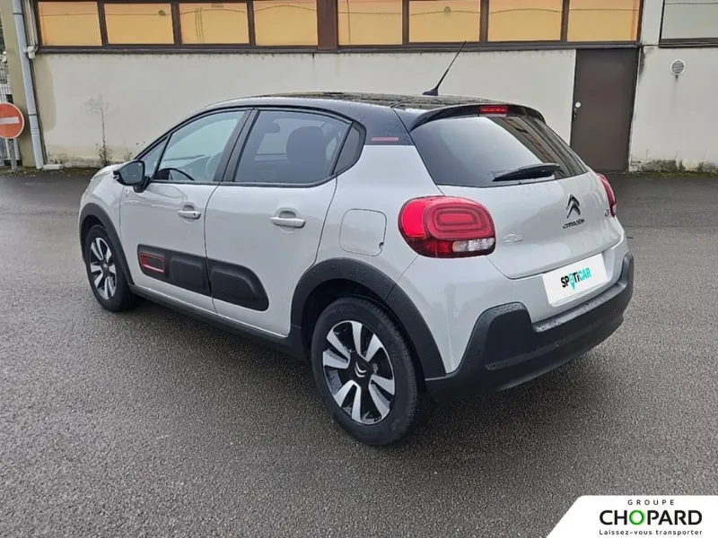 Image secondaire du véhicule 36