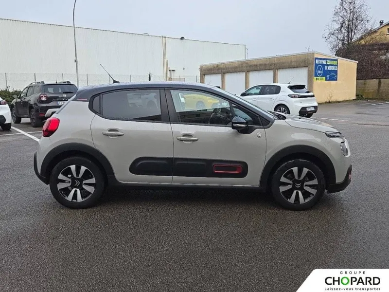 Image secondaire du véhicule 37