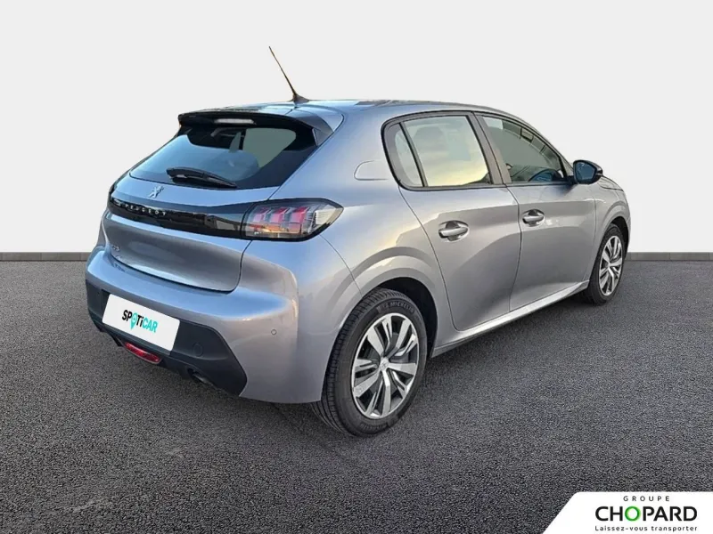 Image secondaire du véhicule 4