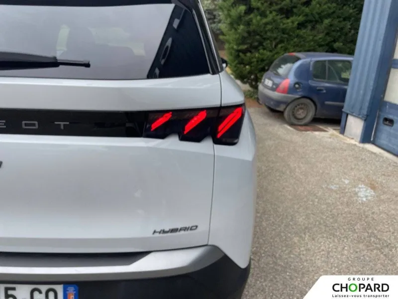 Image secondaire du véhicule 24