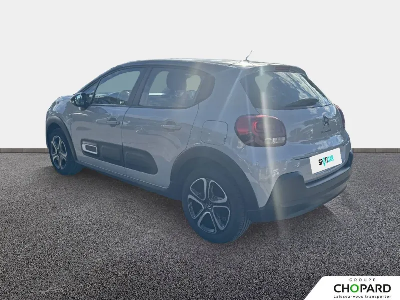 Image secondaire du véhicule 8