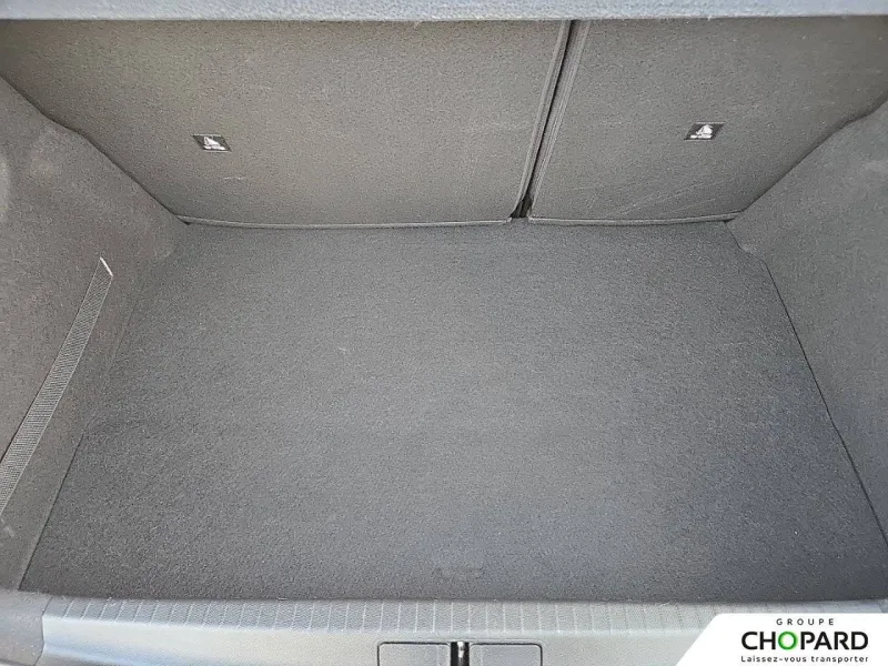 Image secondaire du véhicule 9